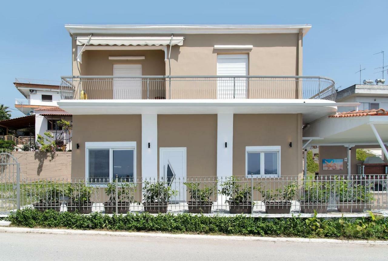 Villa Alexandra Nea Iraklia Exterior photo